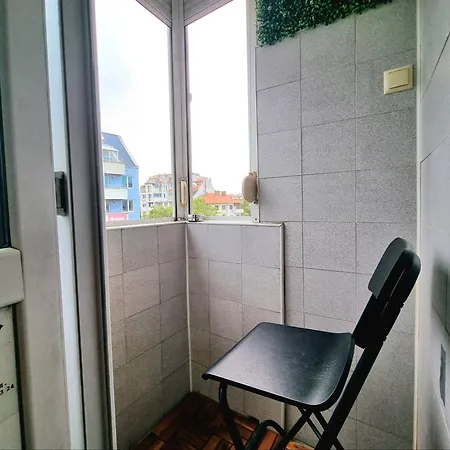 Compact Next To Troikata Square * Burgas